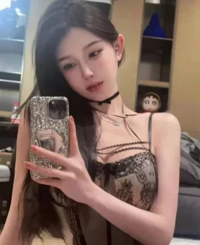 烟台颜值相当的高像个小妖精