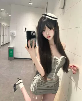 天津双马尾清纯小学妹